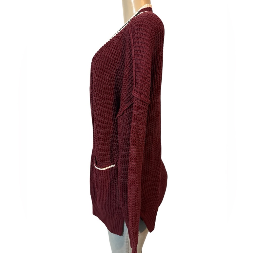 Universal Threads Chunky Knit Varsity Cardigan NWT - Picture 5 of 8